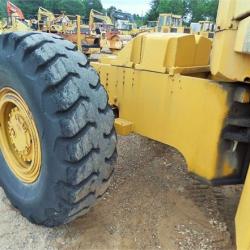 CATERPILLAR 814 (Wheel Dozer)