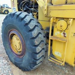 CATERPILLAR 814 (Wheel Dozer)