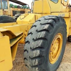 CATERPILLAR 814 (Wheel Dozer)