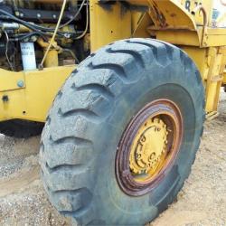 CATERPILLAR 814 (Wheel Dozer)