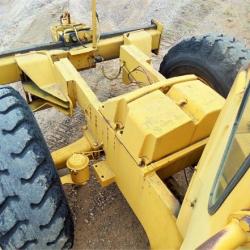 CATERPILLAR 814 (Wheel Dozer)